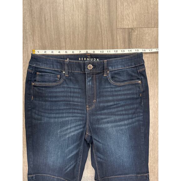 White House Black Market Mid Rise Bermuda Short Women's Size 6 - Picture 6 of 8